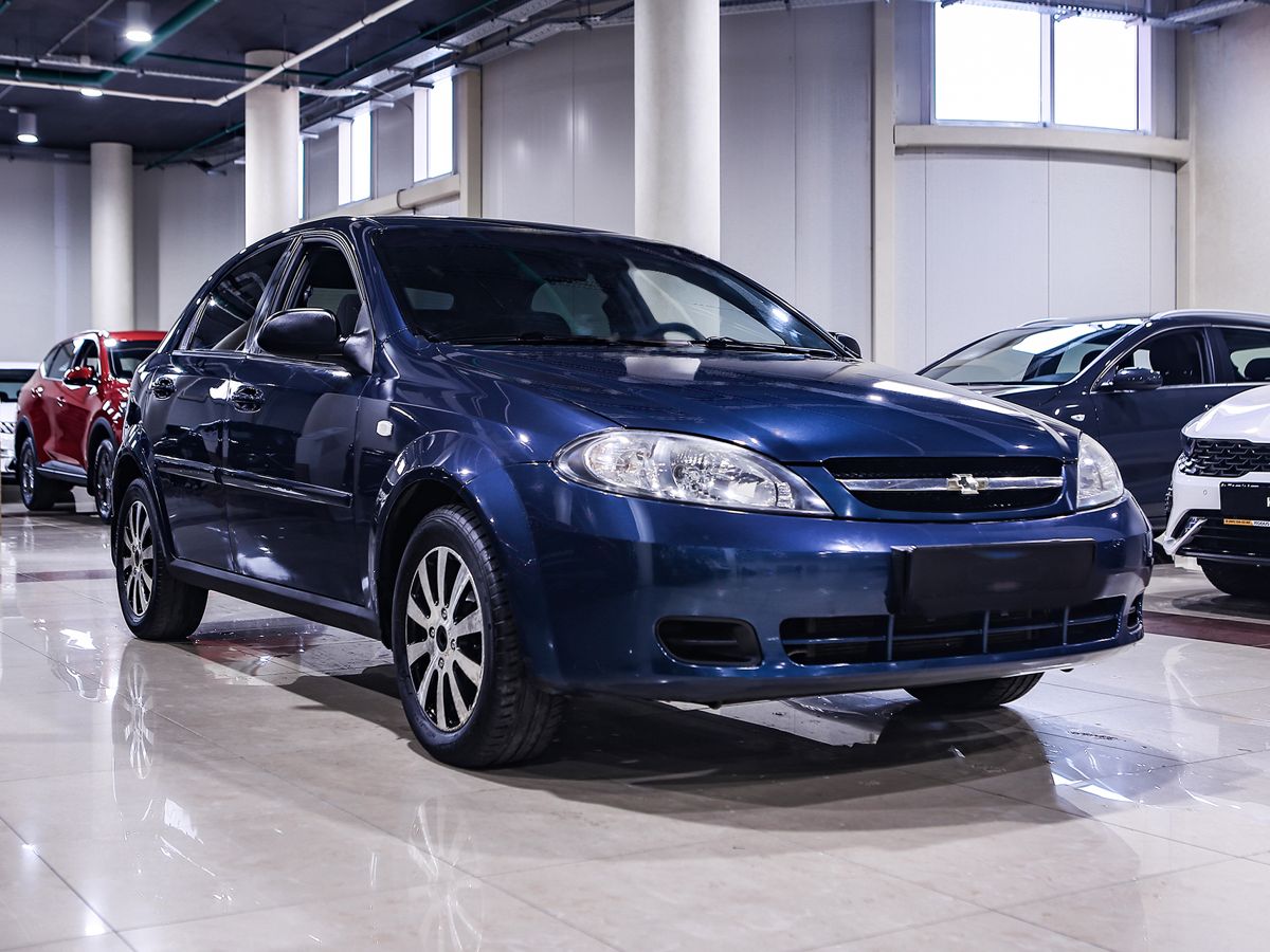 Купить Lacetti с пробегом