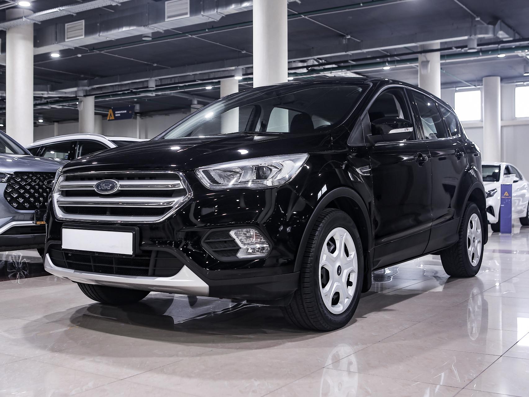 Купить Kuga с пробегом