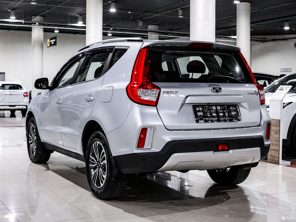 Купить Emgrand X7 с пробегом