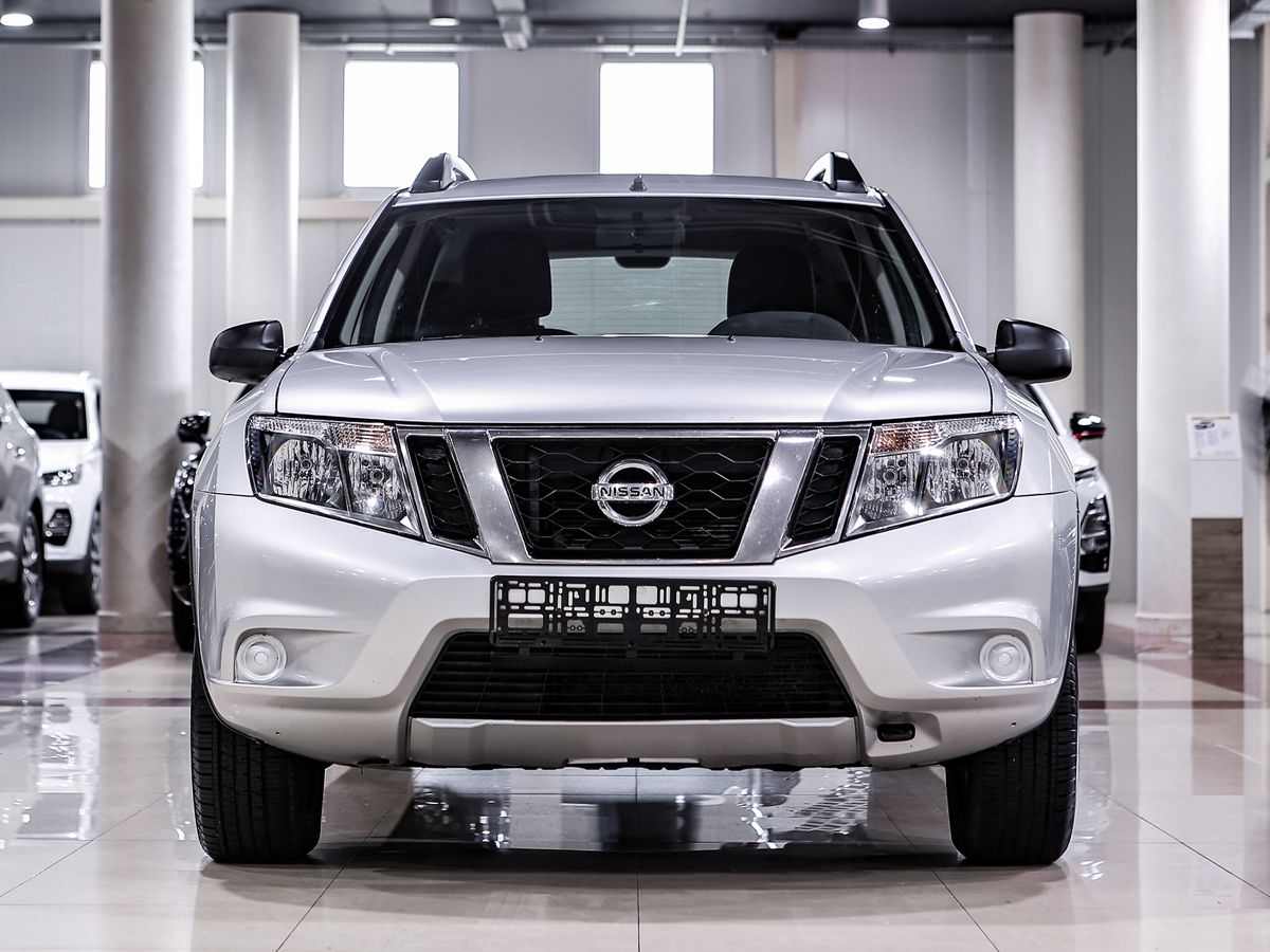 Купить Terrano с пробегом