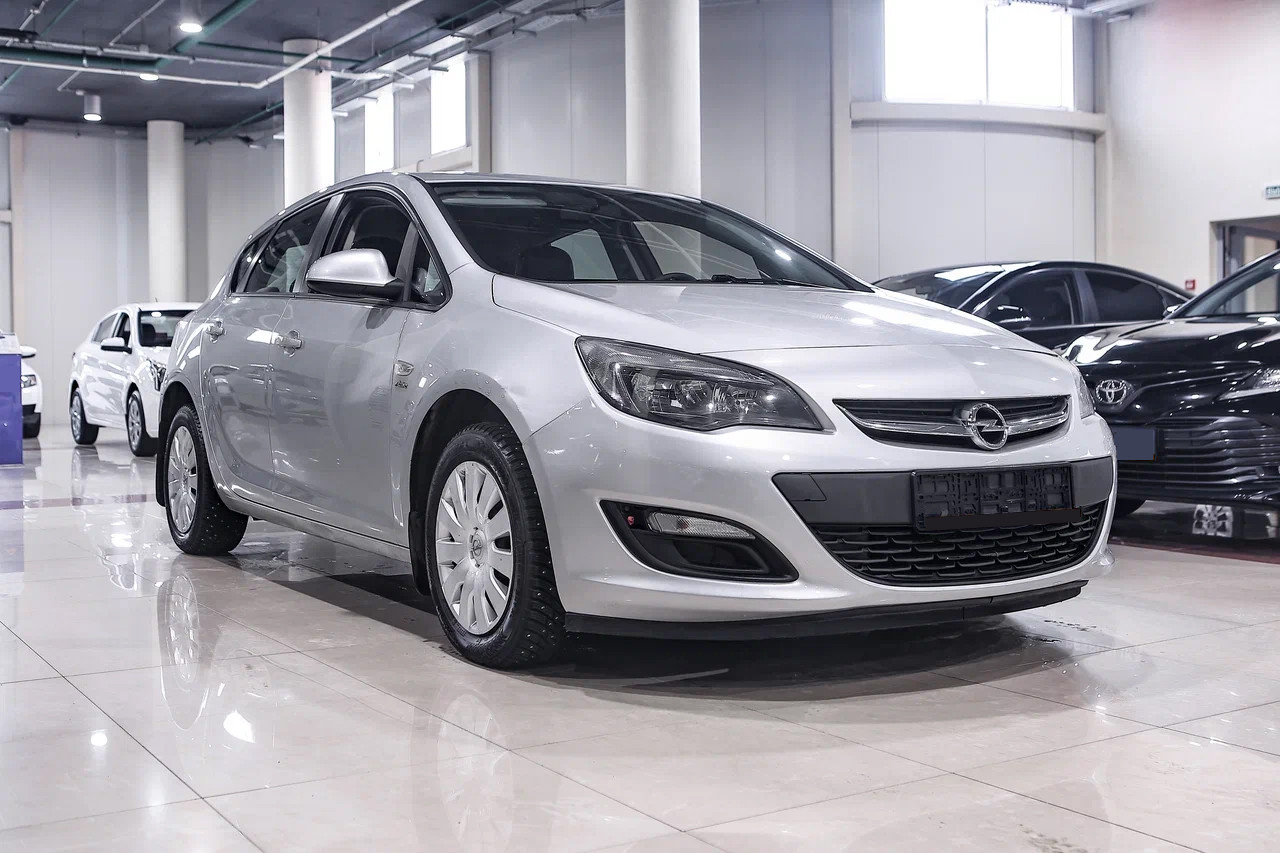 Купить Astra с пробегом