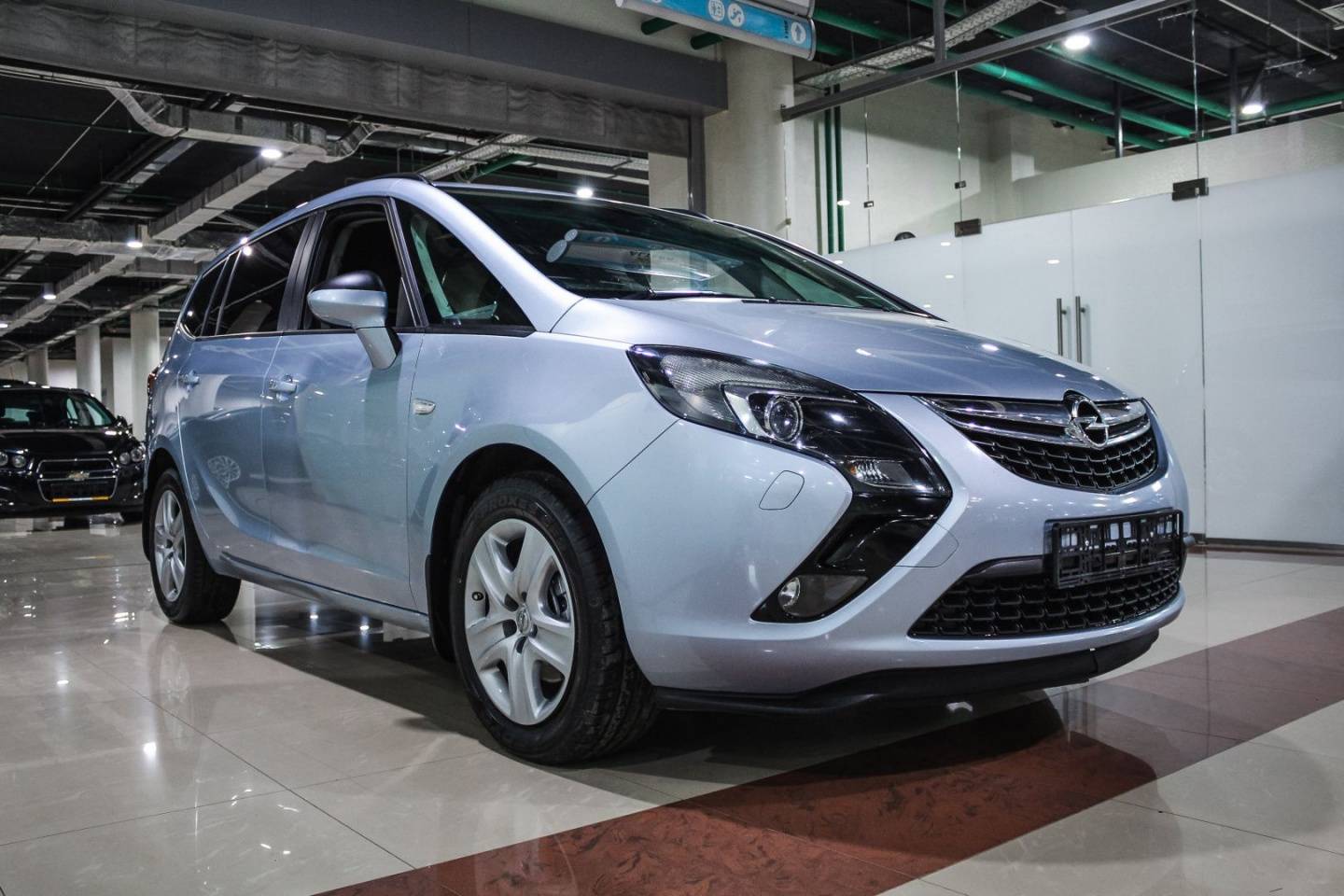 Купить Zafira с пробегом